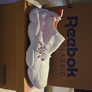 Pair of Sneakers 👟